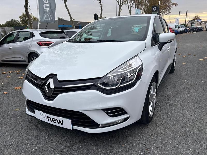Blanc Utilisé 2020 Renault Clio V Citadine | 8 990 € (Super prix) - Image 1/4