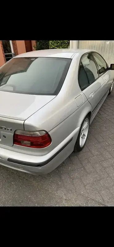 Utilisé 2002 BMW 530 Sport Line Berline | 7 000 € - Image 1/4
