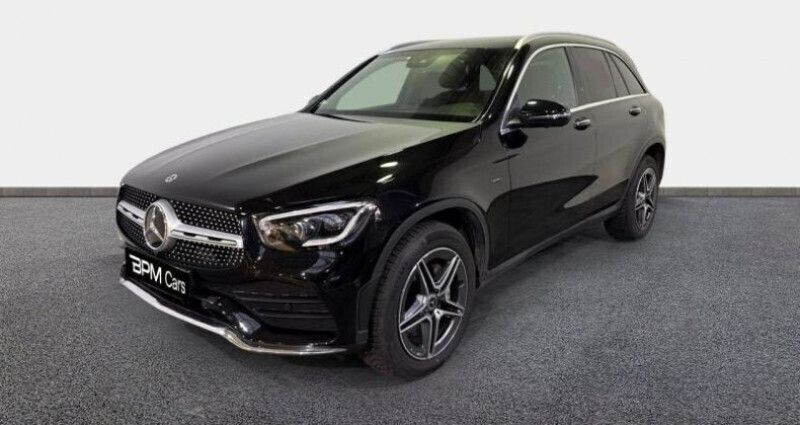 Utilisé 2021 Mercedes 300 AMG line | 39 980 € - Image 1/4