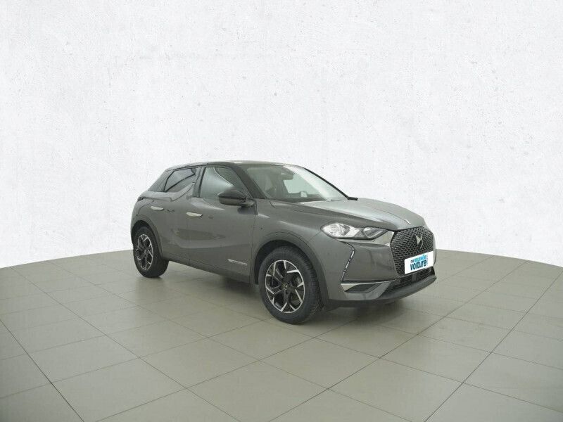 Occasion DS Automobiles DS3 Crossback Connected Chic 100 ch (73 kW) 2021 Gris SUV