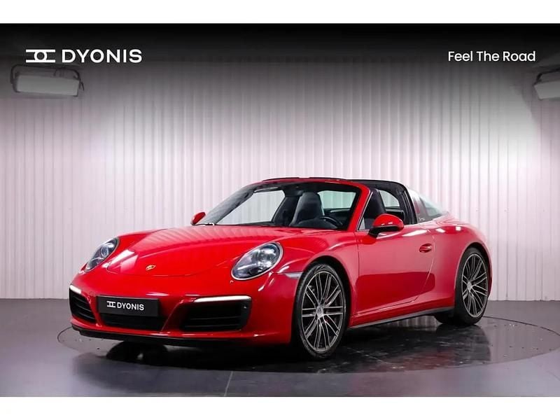 Rouge Utilisé 2017 Porsche 911 Targa 4S Cabriolet | 111 990 € - Image 1/4