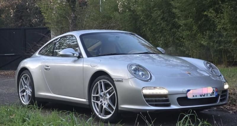 Gris Utilisé 2010 Porsche 911 Coupé | 83 500 € - Image 1/4