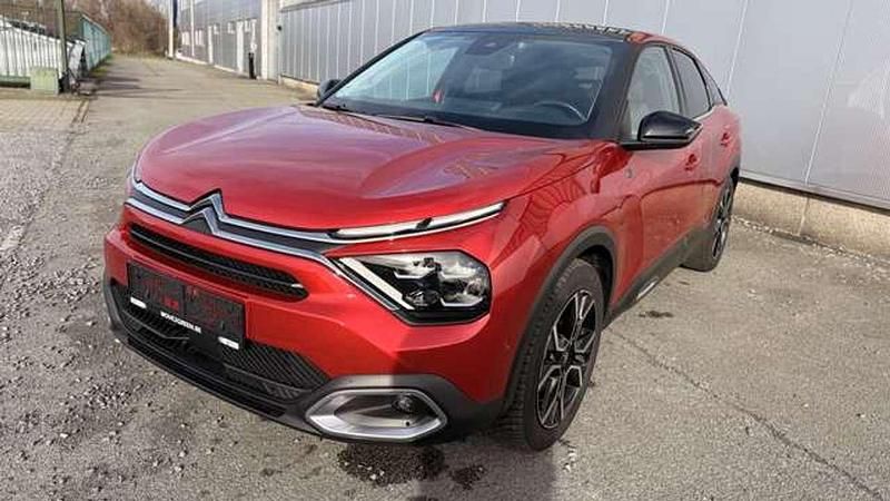 Occasion Citroën e-C4 Shine 100 kW (136 ch) 2023 Rouge Berline