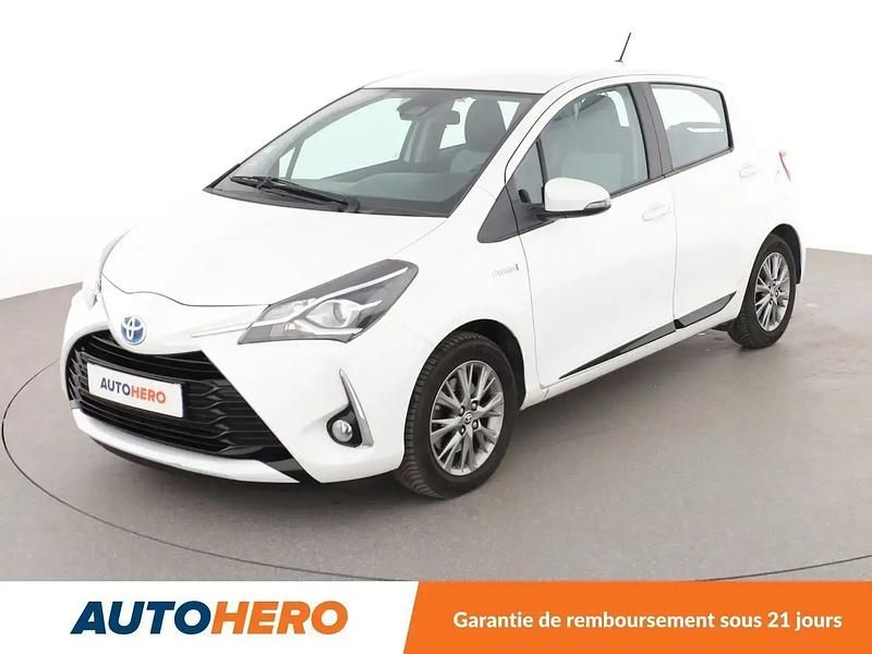 Blanc Utilisé 2017 Toyota Yaris Hybrid Citadine | 13 690 € (Bon prix) - Image 1/2