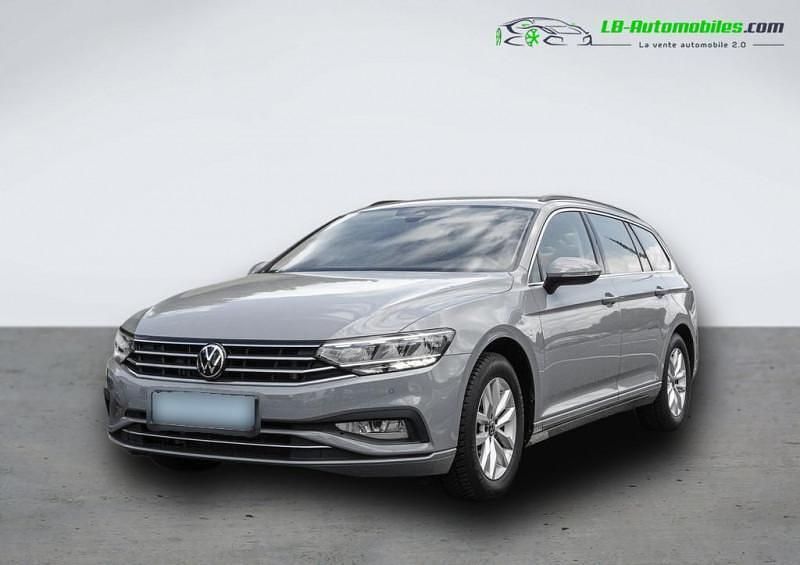 Utilisé 2022 VW Passat Break | 25 500 € (Prix juste) - Image 1/4