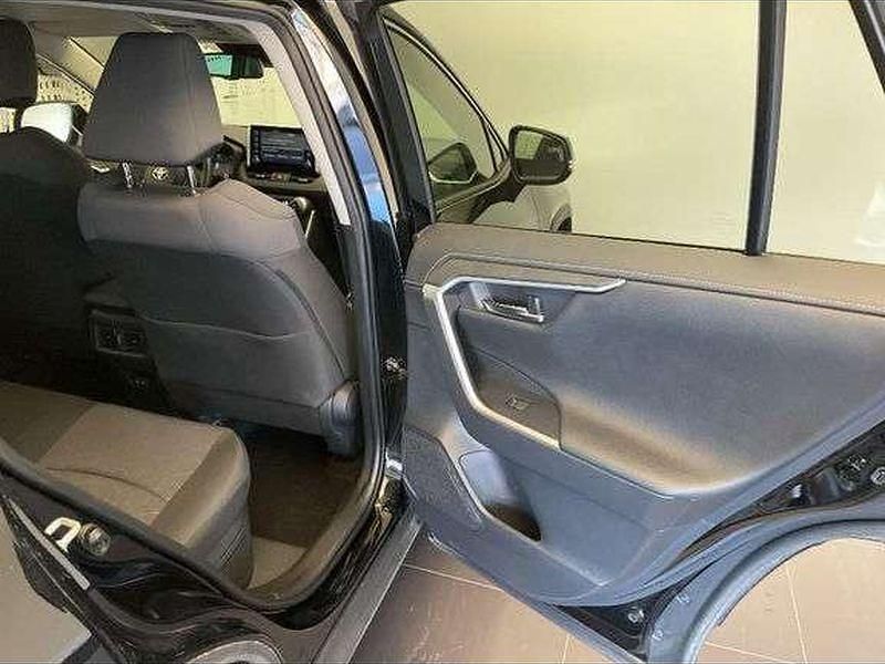 Utilisé 2023 Toyota RAV4 Hybrid SUV | 33 990 € (Bon prix) - Image 1/1