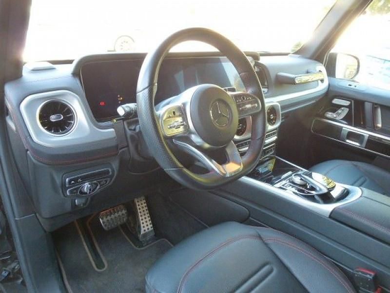 Image 3/4