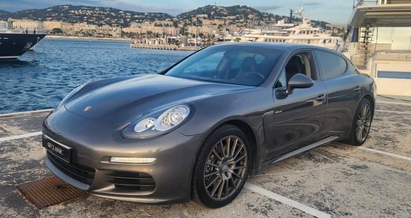 Occasion 2014 Porsche Panamera Coupé | 39 900 € - Image 1/4