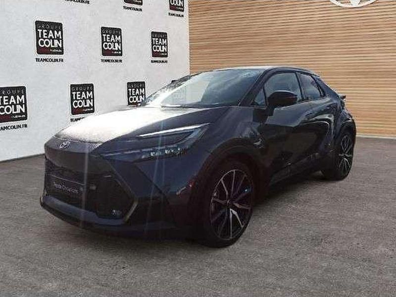 Utilisé 2024 Toyota C-HR Sport SUV | 38 490 € - Image 1/1