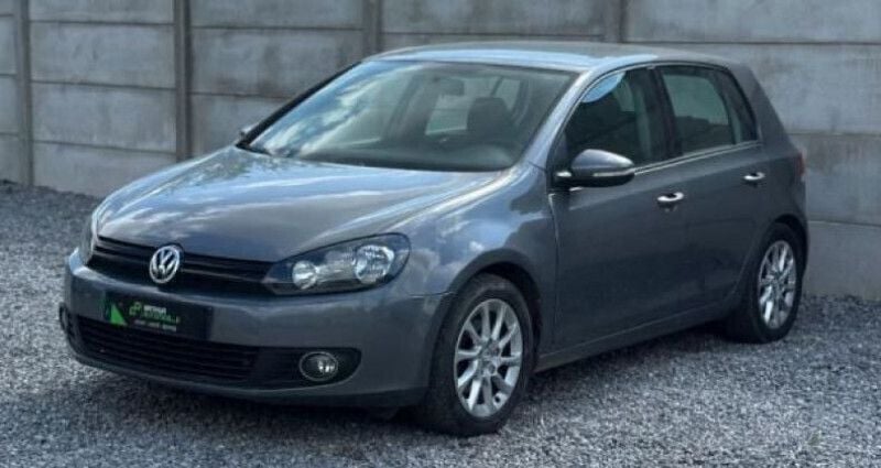 Gris Utilisé 2010 VW Golf VI Berline | 4 990 € (Prix juste) - Image 1/4