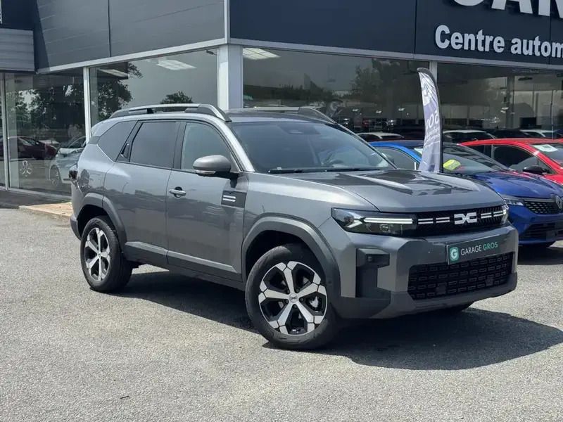 Gris Nouvelle 2025 Dacia Bigster Journey SUV | 28 980 € (Prix juste) - Image 1/4