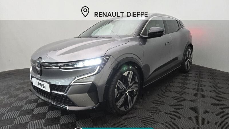 Gris Utilisé 2023 Renault Mégane Iconic Berline | 29 990 € (Prix juste) - Image 1/4