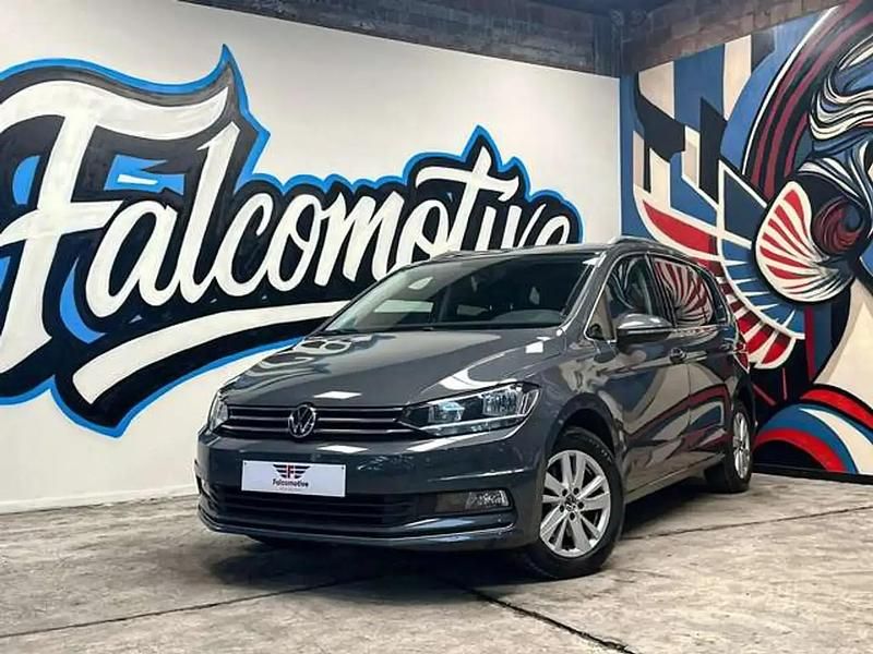 Gris Occasion 2021 VW Touran Highline Monospace | 24 990 € (Bon prix) - Image 1/2