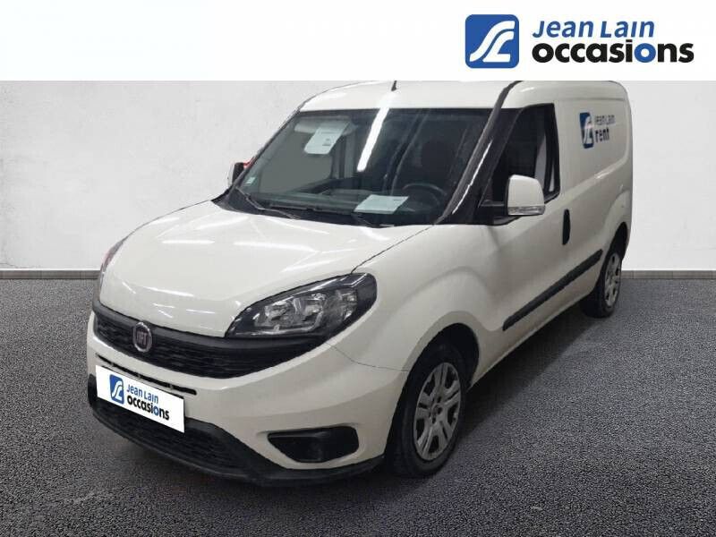 Blanc Utilisé 2023 Fiat Doblò Lounge Monospace | 16 590 € - Image 1/4