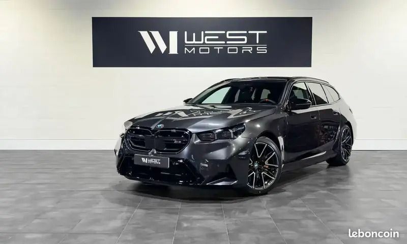Gris Nouvelle 2024 BMW M5 Break | 184 900 € - Image 1/4