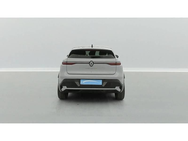 Occasion Renault Megane E-Tech Techno 161 kW (220 ch) 2022 Berline