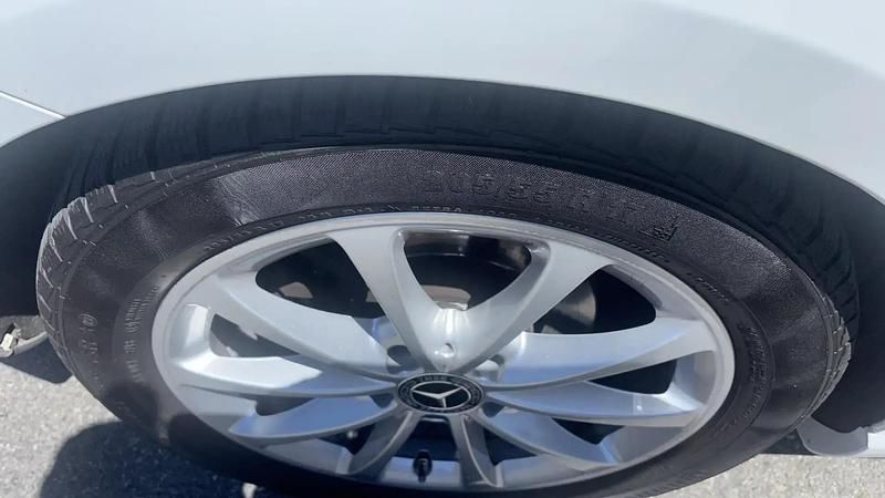 Occasion 2020 Mercedes B180 Progressive Monospace | 18 500 € (Prix juste) - Image 1/4