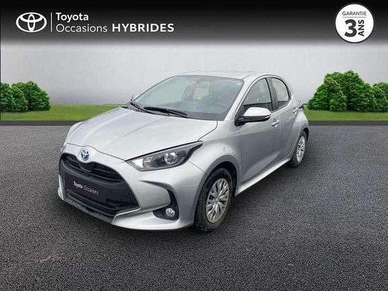 Utilisé 2023 Toyota Yaris Hybrid Business Edition Berline | 18 990 € (Bon prix) - Image 1/1