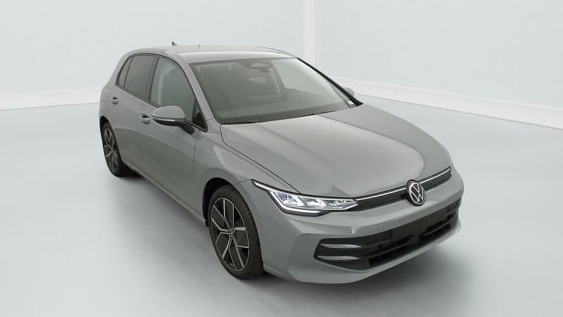 Nouvelle 2025 VW Golf VIII Life Berline | 30 990 € (Bon prix) - Image 1/4
