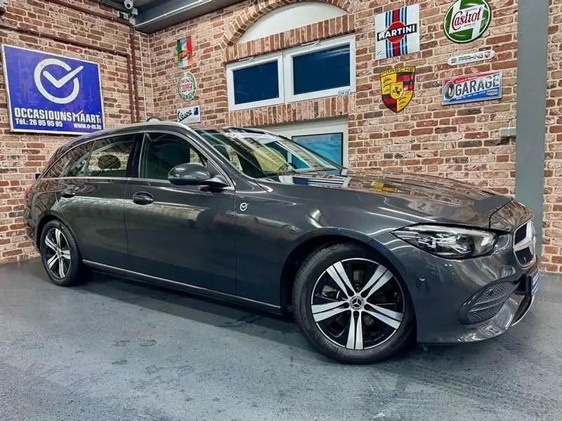 Gris Occasion 2024 Mercedes C200 Avantgarde Break | 36 470 € (Prix juste) - Image 1/4