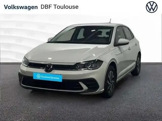 Gris Occasion 2023 VW Polo S Berline | 18 289 € (Prix juste) - Image 1/4