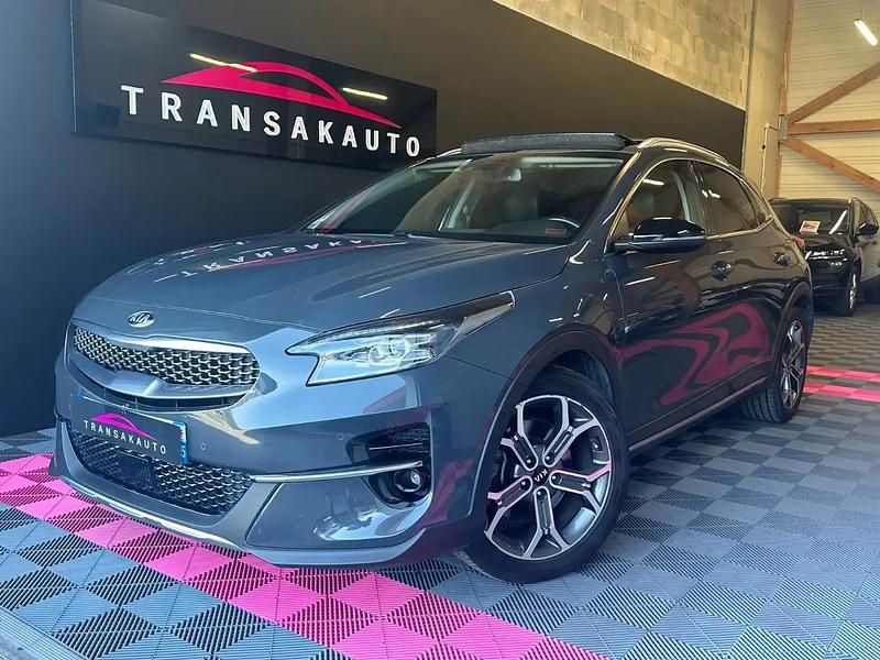 Gris Utilisé 2020 Kia Ceed Premium | 19 990 € (Bon prix) - Image 1/4