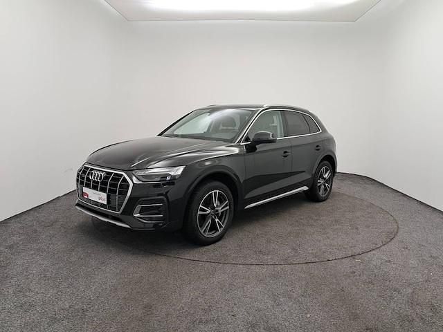 Noir mythe métallisé Utilisé 2022 Audi Q5 Advanced SUV | 41 900 € (Super prix) - Image 1/4