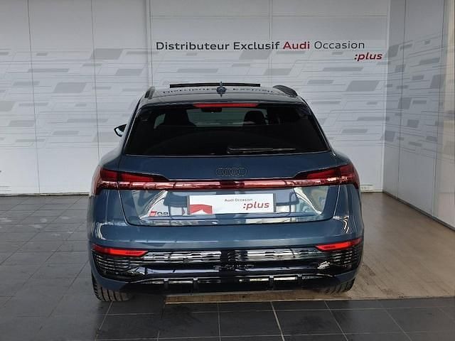 Occasion Audi Q8 e-tron S-Line 300 kW (408 ch) 2024 Bleu plasma métallisé SUV