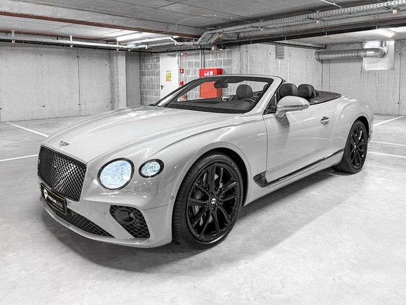 Occasion Bentley Continental GT Convertible Mulliner 551 ch (405 kW) 2023 Gris Cabriolet
