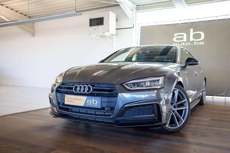 Gris Utilisé 2019 Audi A5 Sportback S-Line Citadine | 26 990 € - Image 1/4