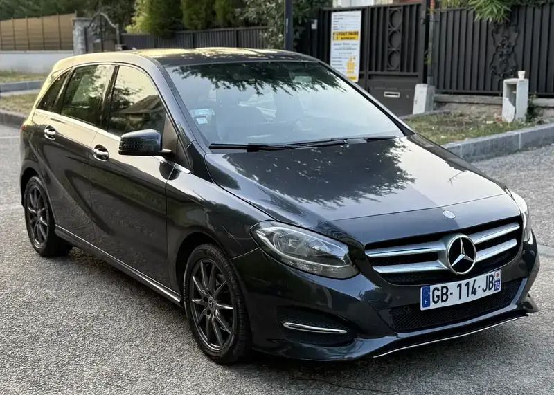 Utilisé 2015 Mercedes B180 Monospace | 6 500 € - Image 1/4