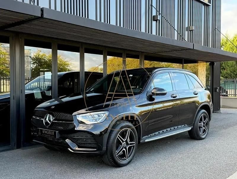 Noir Utilisé 2022 Mercedes GLC300 AMG line SUV | 42 990 € (Super prix) - Image 1/4