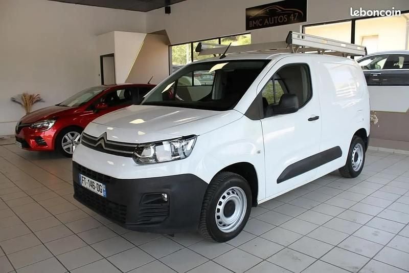 Blanc Utilisé 2020 Citroën Berlingo Monospace | 12 900 € - Image 1/4
