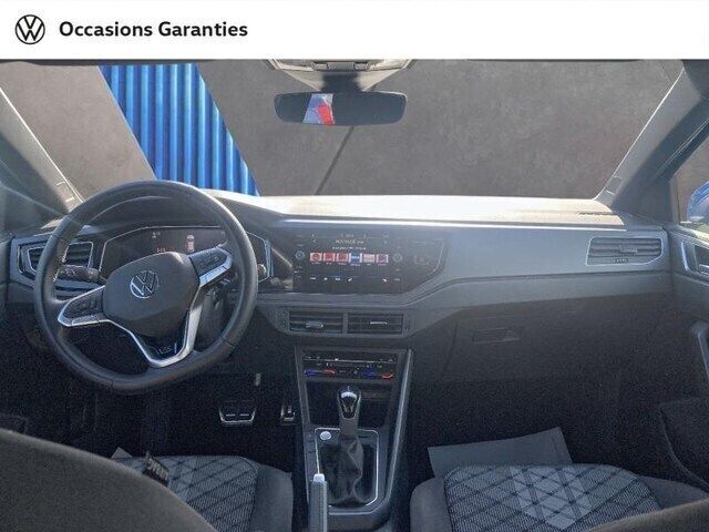 Image 3/4