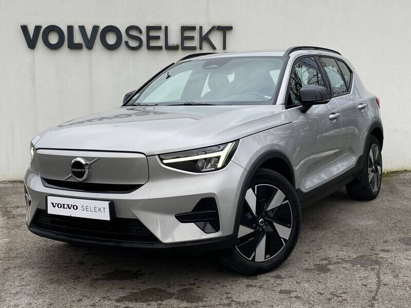 Gris Utilisé 2023 Volvo XC40 SUV | 38 490 € (Prix juste) - Image 1/4