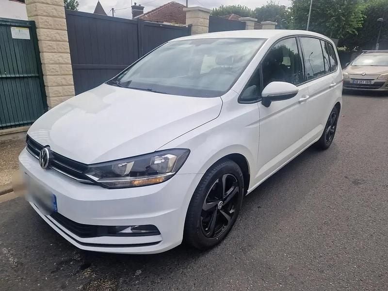 Utilisé 2016 VW Touran Business Monospace | 10 490 € (Prix cher) - Image 1/4