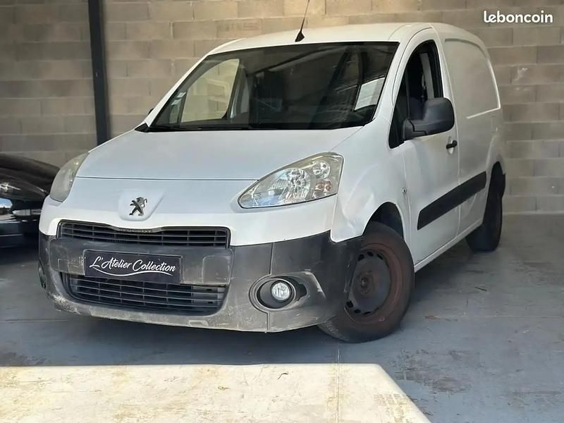 Blanc Utilisé 2014 Peugeot Partner Monospace | 6 490 € (Prix juste) - Image 1/4