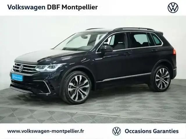 Noir Utilisé 2022 VW Tiguan R-line SUV | 34 880 € (Prix juste) - Image 1/4
