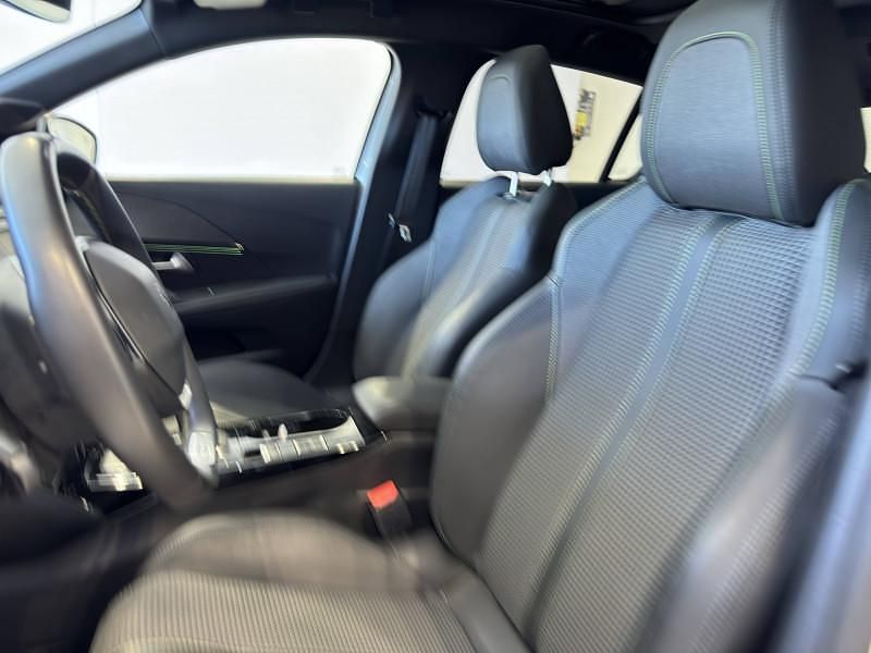 Occasion Peugeot e-208 100 kW (136 ch) 2022 Blanc Citadine