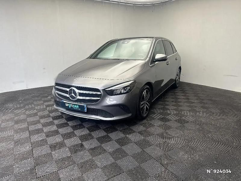 Gris Utilisé 2022 Mercedes 200 Progressive Monospace | 30 980 € (Super prix) - Image 1/4