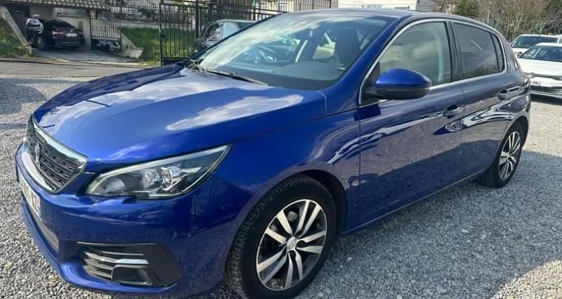 Utilisé 2018 Peugeot 308 Allure Berline | 6 990 € (Super prix) - Image 1/4