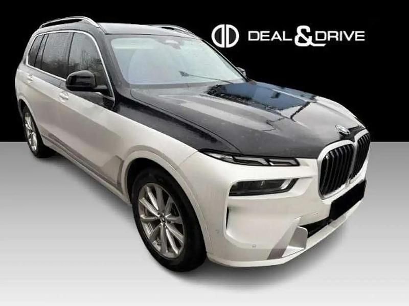 Blanc Occasion 2024 BMW X7 Sport Line SUV | 79 990 € - Image 1/4