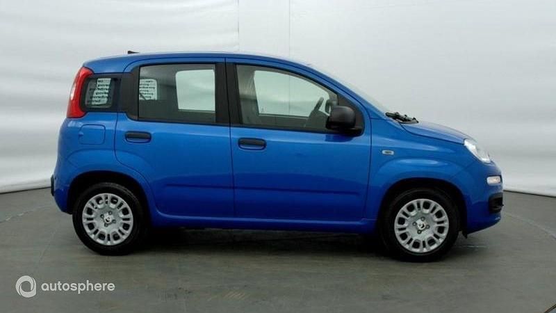 Nouvelle Fiat Panda Classica 70 ch (51 kW) 2025 Bleu Berline