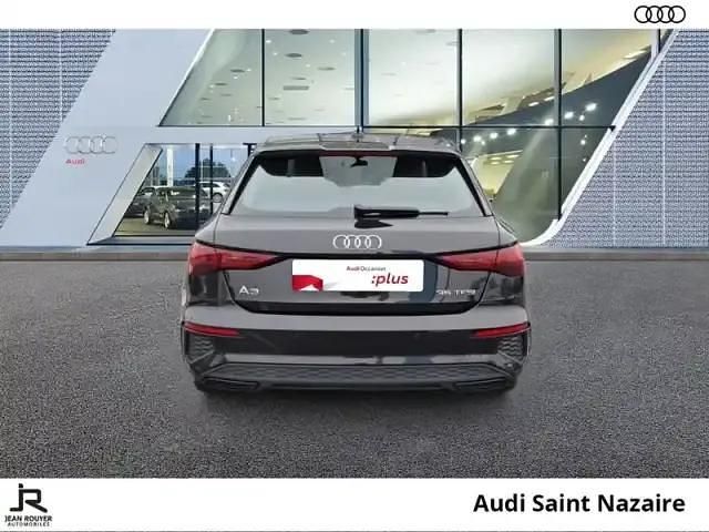 Occasion Audi A3 S-Line 10 ch (7 kW) 2022 Noir mythic metal Berline