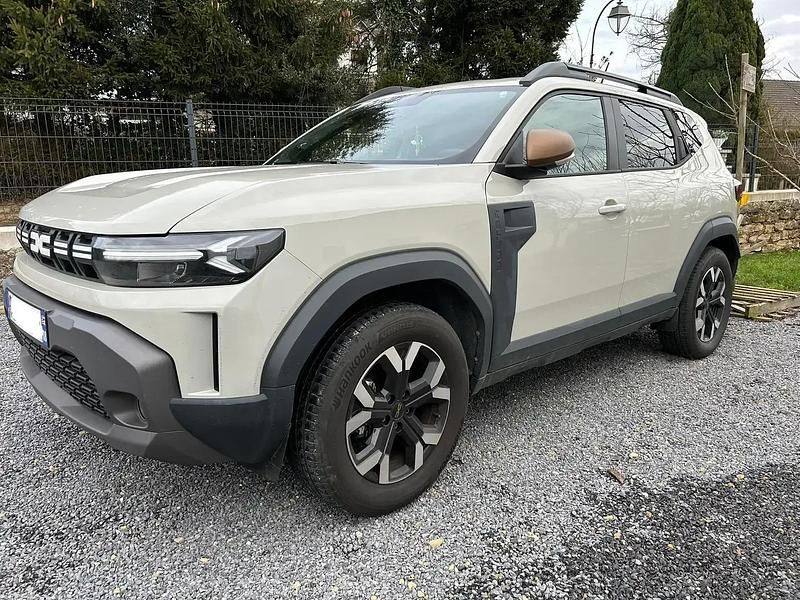 Gris Utilisé 2024 Dacia Duster Extreme SUV | 21 900 € (Prix juste) - Image 1/4