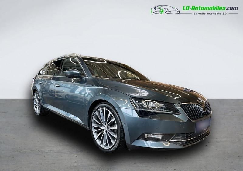 Utilisé 2018 Skoda Superb Break | 27 700 € (Prix juste) - Image 1/4