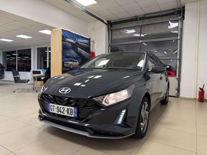 Occasion Hyundai i20 102 ch (75 kW) 2023 Gris Berline