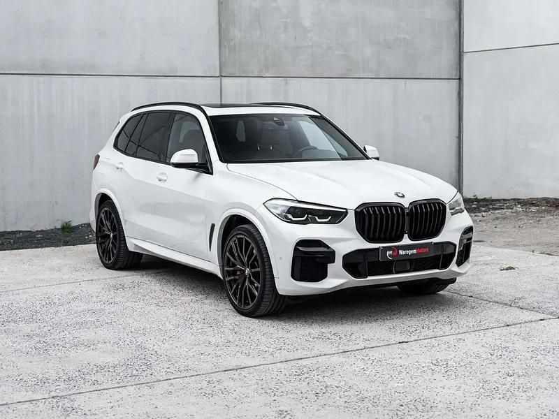 Noir Utilisé 2022 BMW X5 Comfort Edition SUV | 64 900 € (Prix assez cher) - Image 1/4