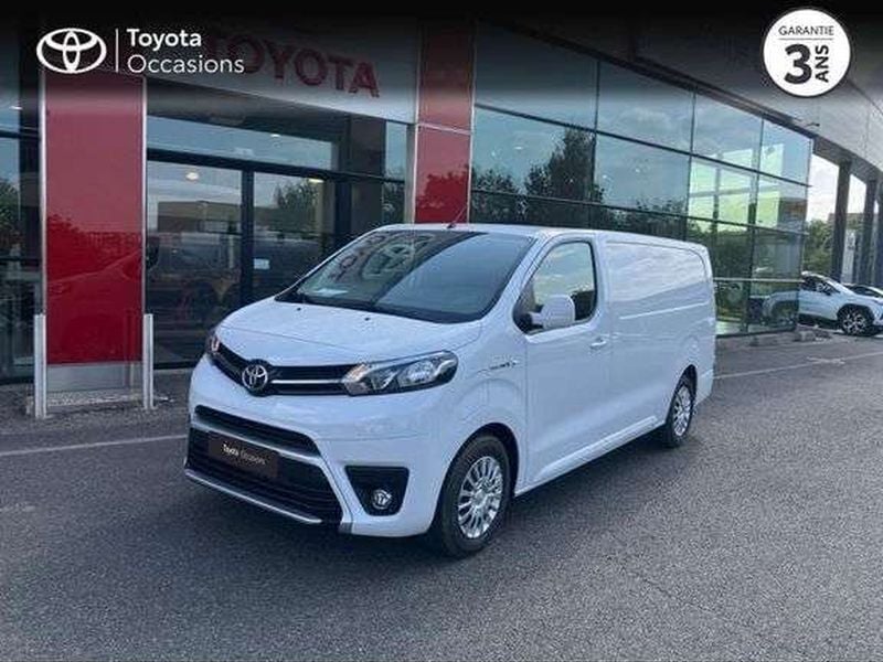 Utilisé 2025 Toyota Proace Van | 37 900 € - Image 1/1