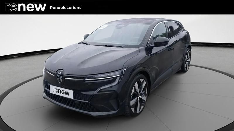 Noir Utilisé 2022 Renault Mégane Techno Berline | 21 490 € (Bon prix) - Image 1/4